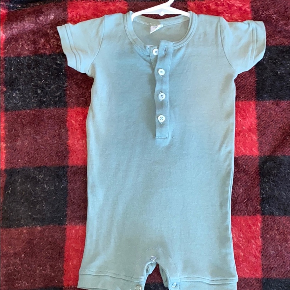 Shortie union suit